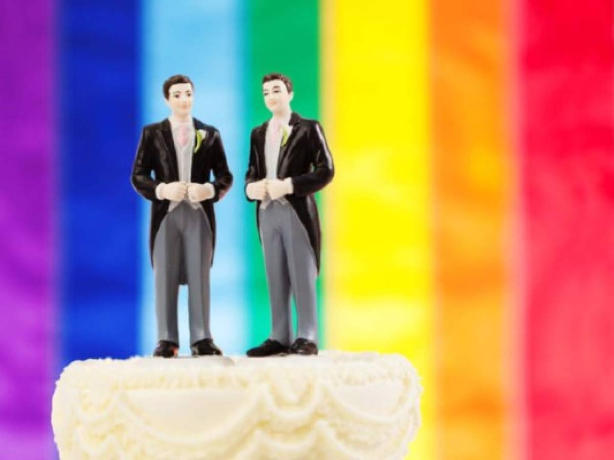 Suspenden matrimonio gay en Costa Rica ante impedimento legal