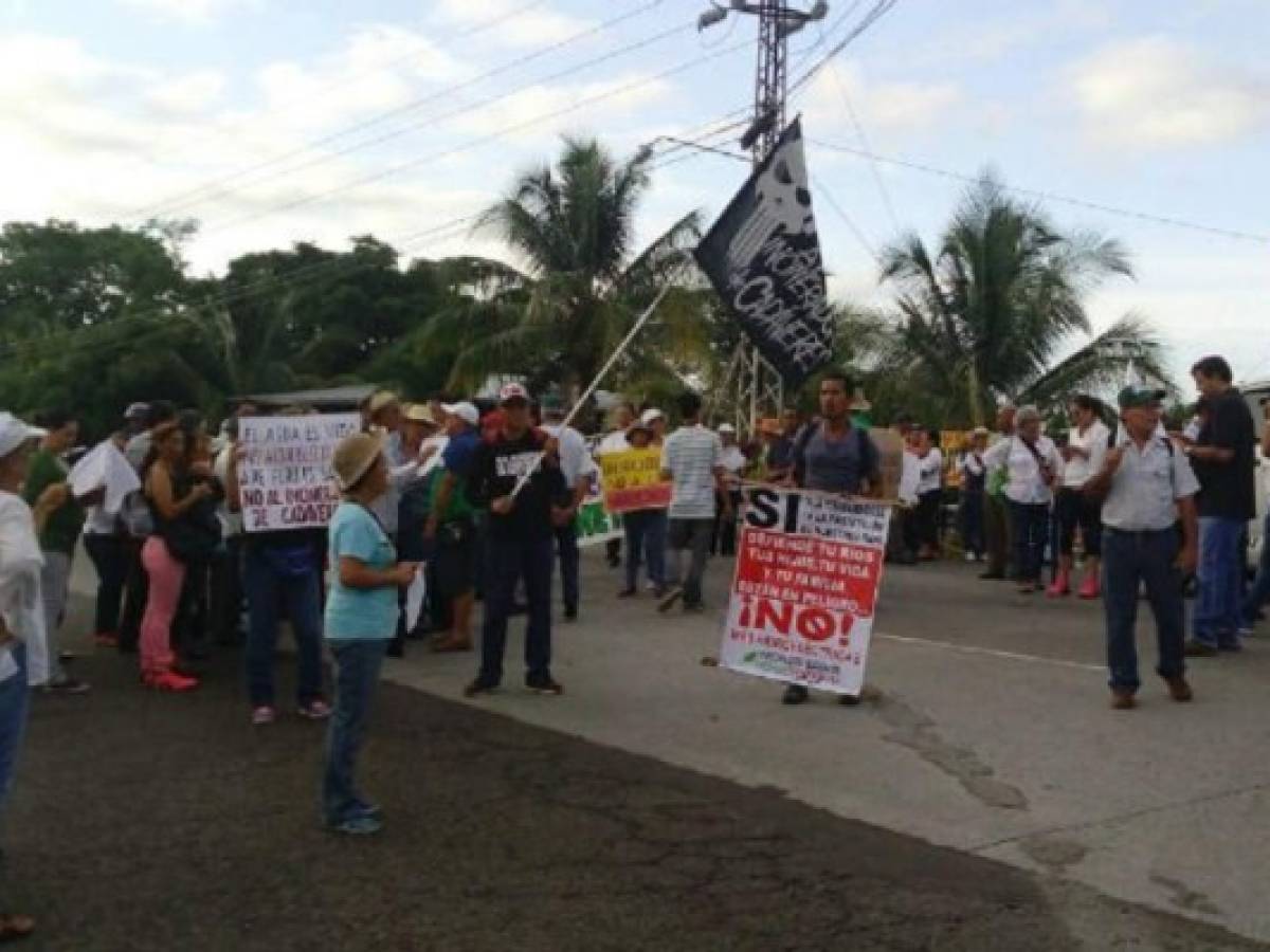 Indígenas panameños quieren cierre definitivo de hidroeléctrica Barro Blanco