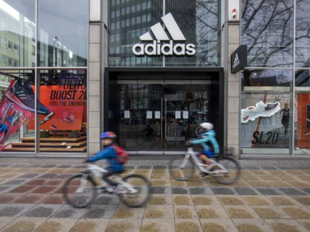 Indignación en Alemania porque empresas como Adidas o HyM dejan de pagar el alquiler