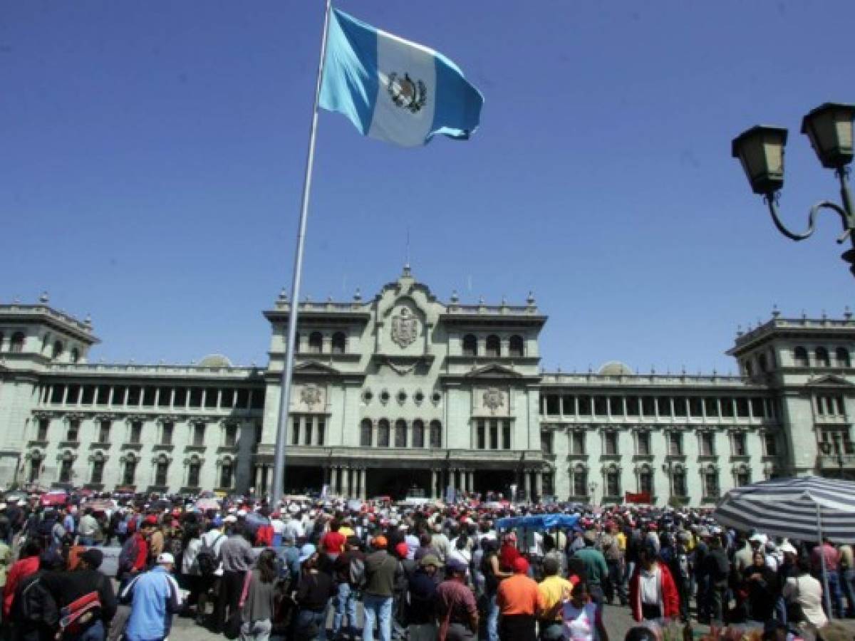 Guatemala: Fiscalía anticorrupción allana Palacio Nacional, sede del gobierno