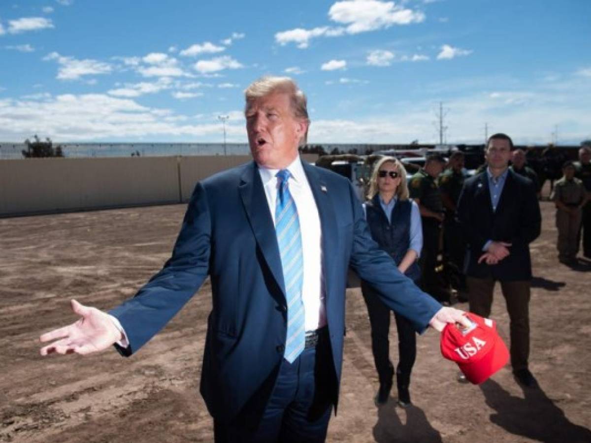 Donald Trump anuncia su reelección al borde la guerra comercial con México