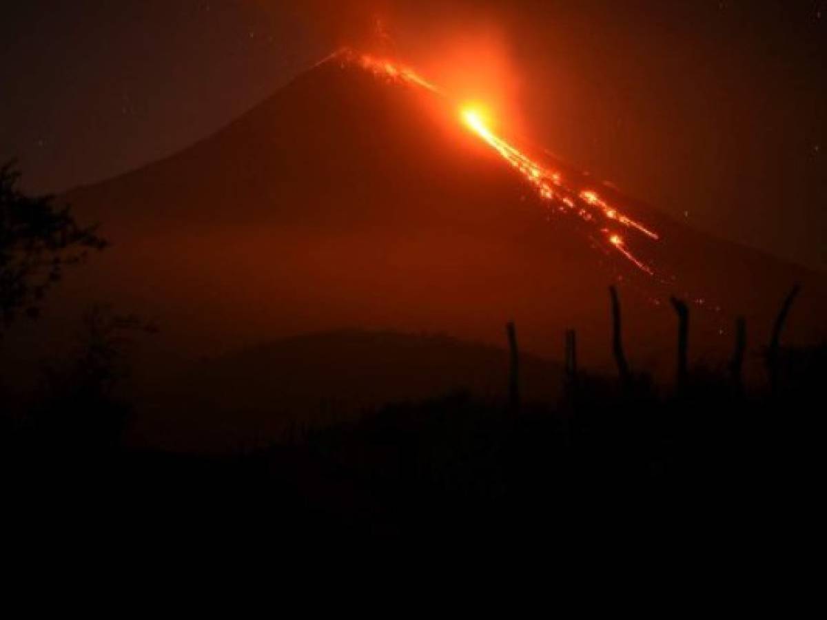 Guatemala: Volcán de Pacaya cumple 43 días en constante actividad