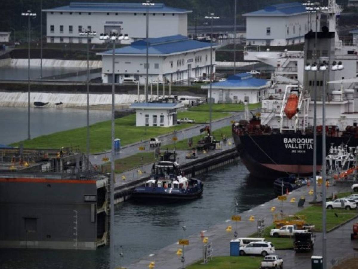 Descenso del 6,5 % del tránsito por el Canal de Panamá