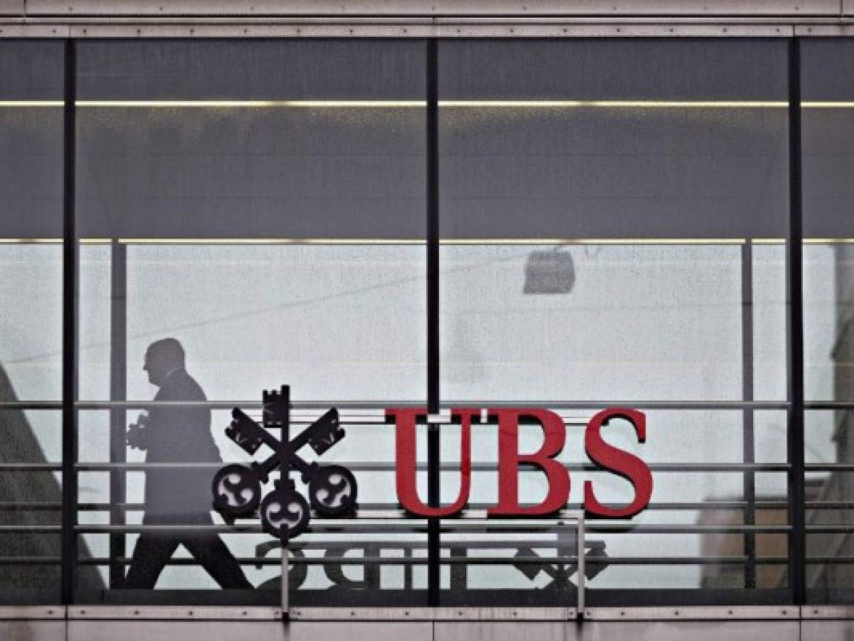 Francia sanciona al banco UBS por fraude fiscal
