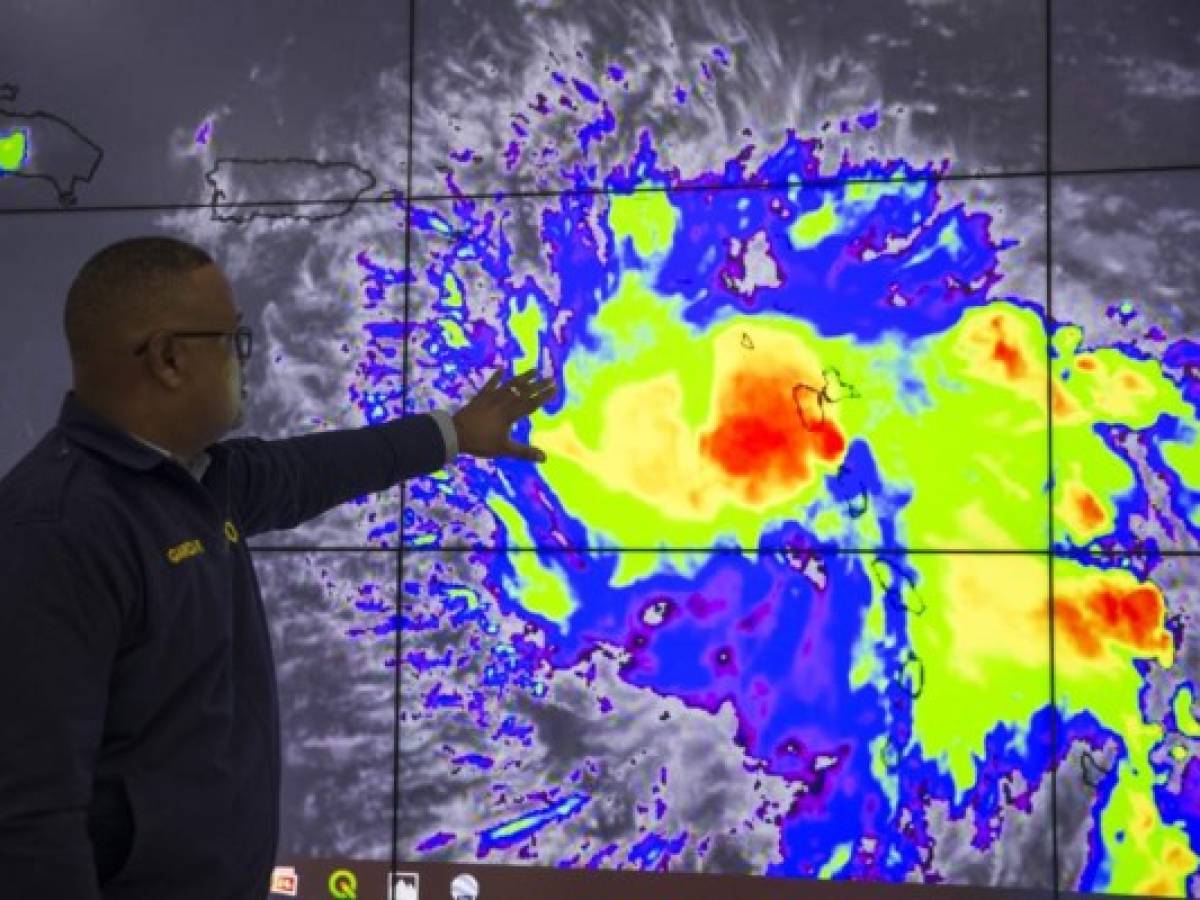 Puerto Rico se moviliza ante la llegada de tormenta Dorian