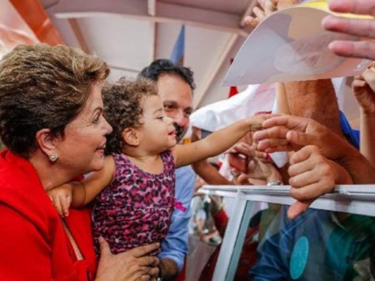 Brasil dividido a una semana del duelo presidencial