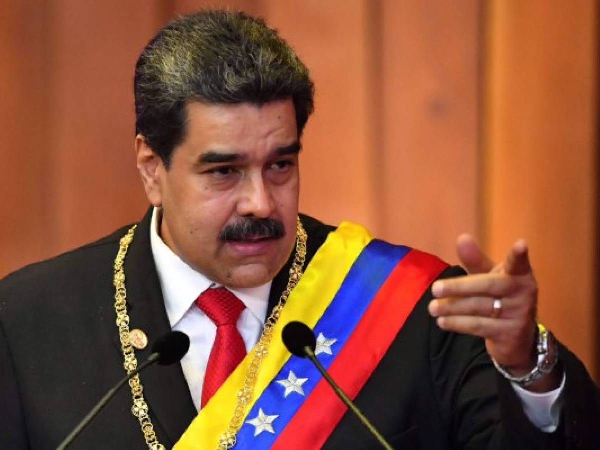 Maduro busca convertir a Venezuela en una economía totalmente digital ante hiperinflación