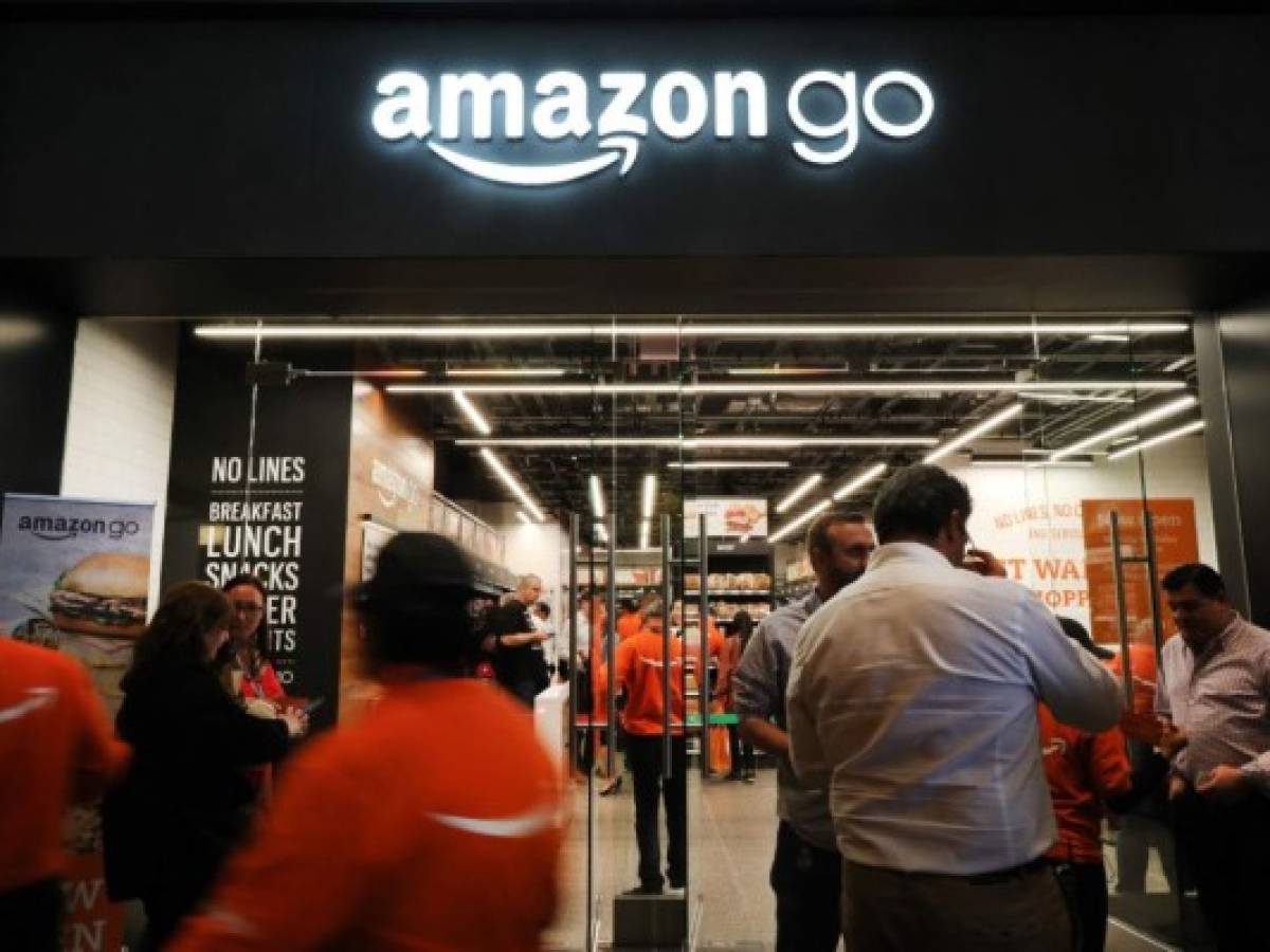 Amazon planea abrir supermercados sin cajeros en 2020