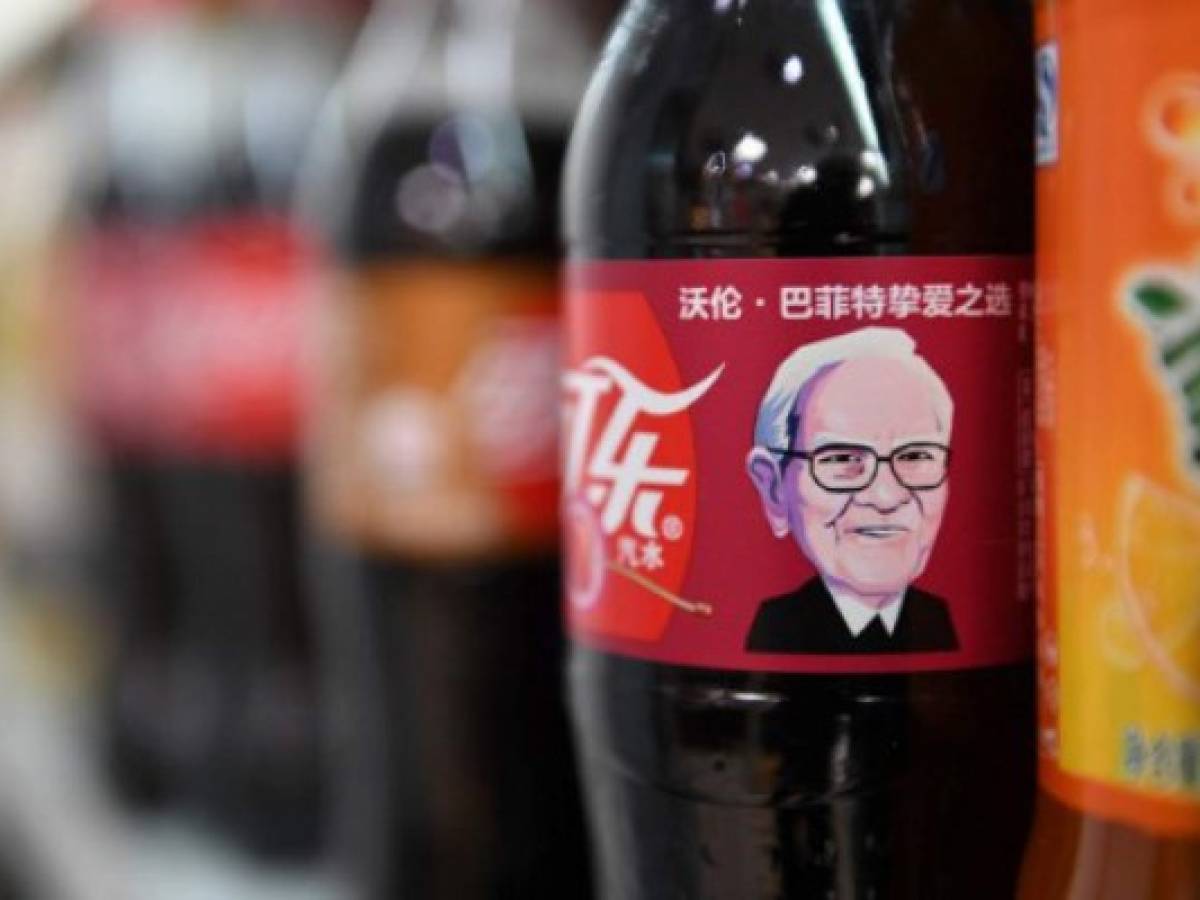 Warren Buffett es la imagen de Cherry Coca-Cola en China