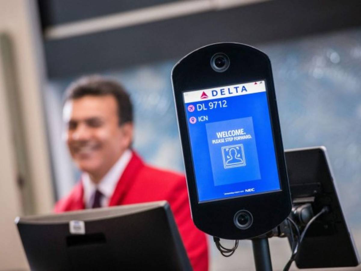Delta inauguró la primera terminal aérea biométrica de EEUU