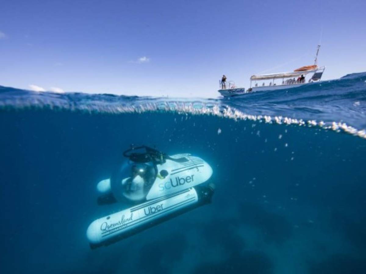 Uber lanza viajes en submarino en la Gran Barrera de Coral