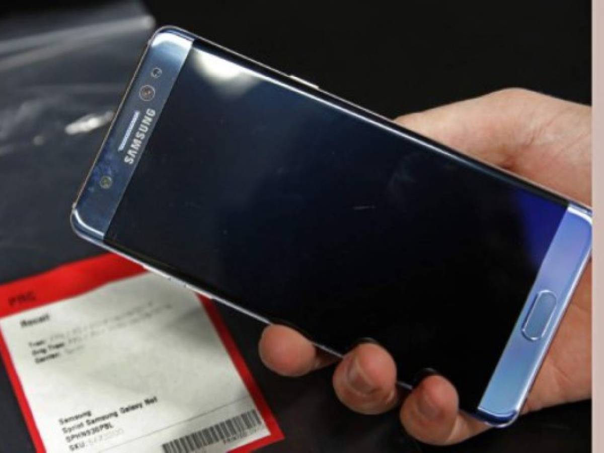 EE.UU. retiró cerca de un millón de teléfonos de Samsung
