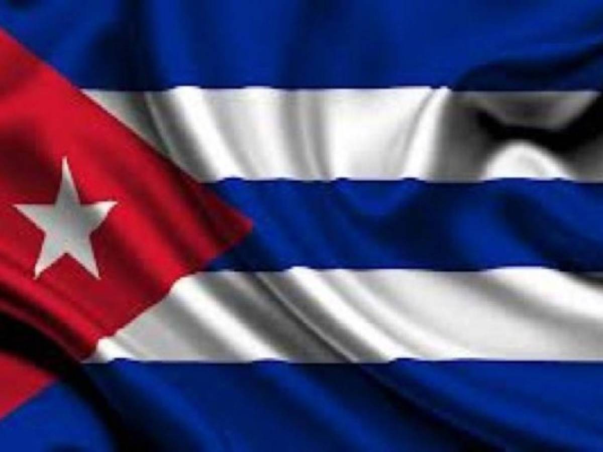 El Salvador y Cuba firman acuerdo de cooperación comercial