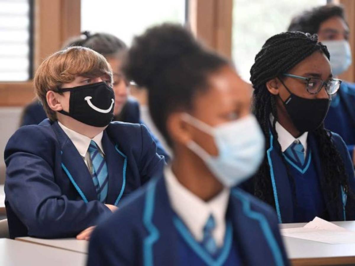 Inglaterra reabre las escuelas en la primera etapa de su nuevo desconfinamiento