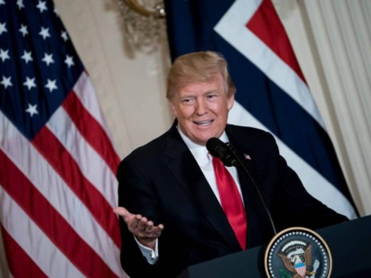 Trump califica como 'agujeros de mierda' a Haití, El Salvador y otros países
