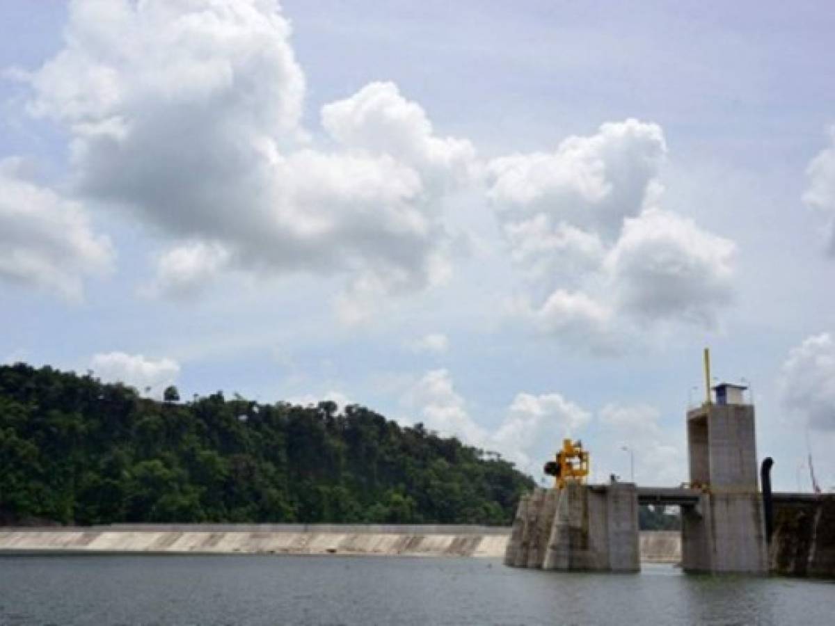 Costa Rica: hoy entregan la hidroeléctrica más grande del Istmo