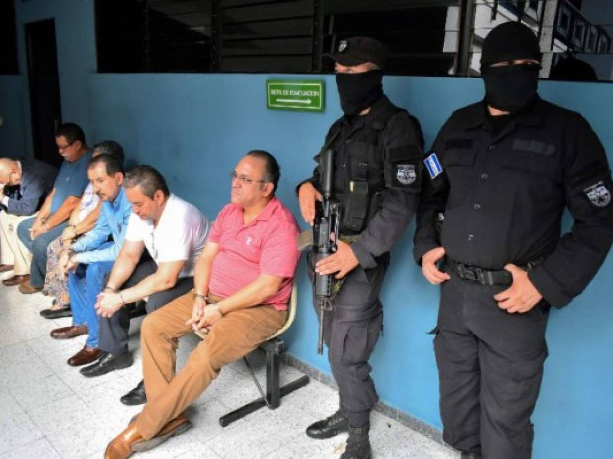 El Salvador: Decretan reserva parcial en proceso penal en caso de Mauricio Funes