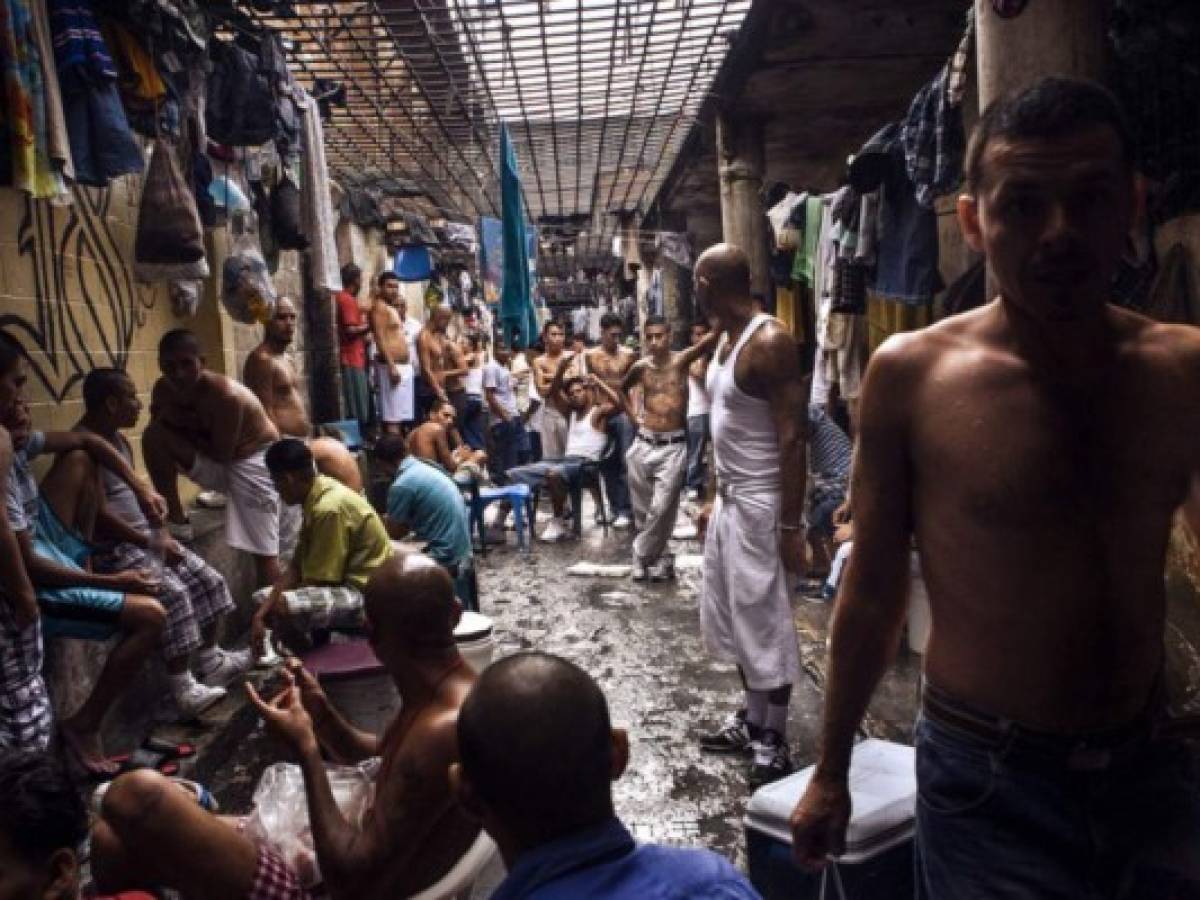 Sobrepoblación en cárceles de El Salvador es del 367%