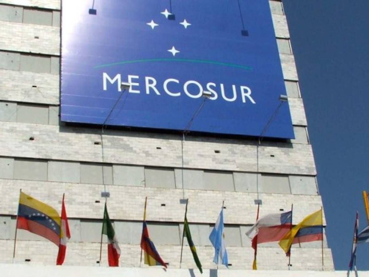 Venezuela suspendida del Mercosur por 'ruptura del orden democrático'