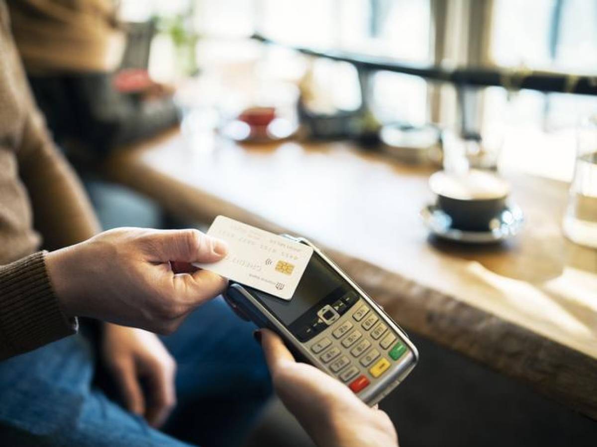 Número de tarjetas de crédito en El Salvador crece 2,6 % a febrero