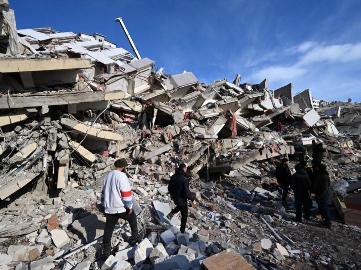 Terremoto en Turquía y Siria deja más de 11.200 muertos