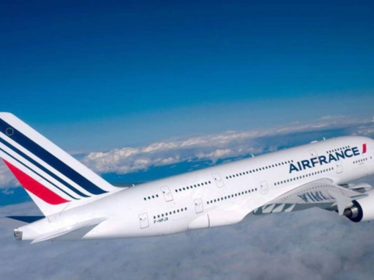 Air France-KLM crea compañía aérea para competir con aerolíneas del Golfo