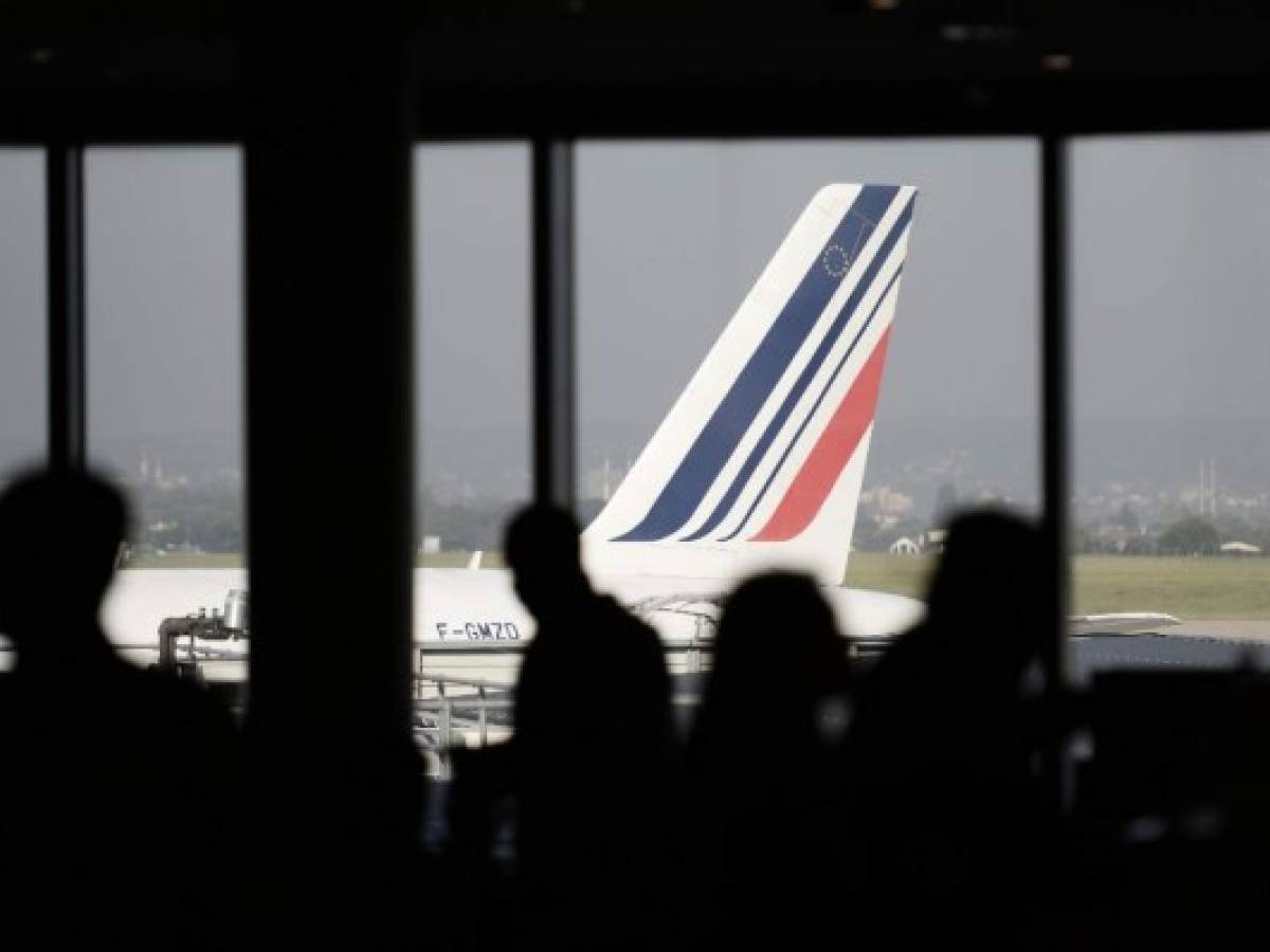 Air France suprimirá unos 1.500 puestos de trabajo para 2022