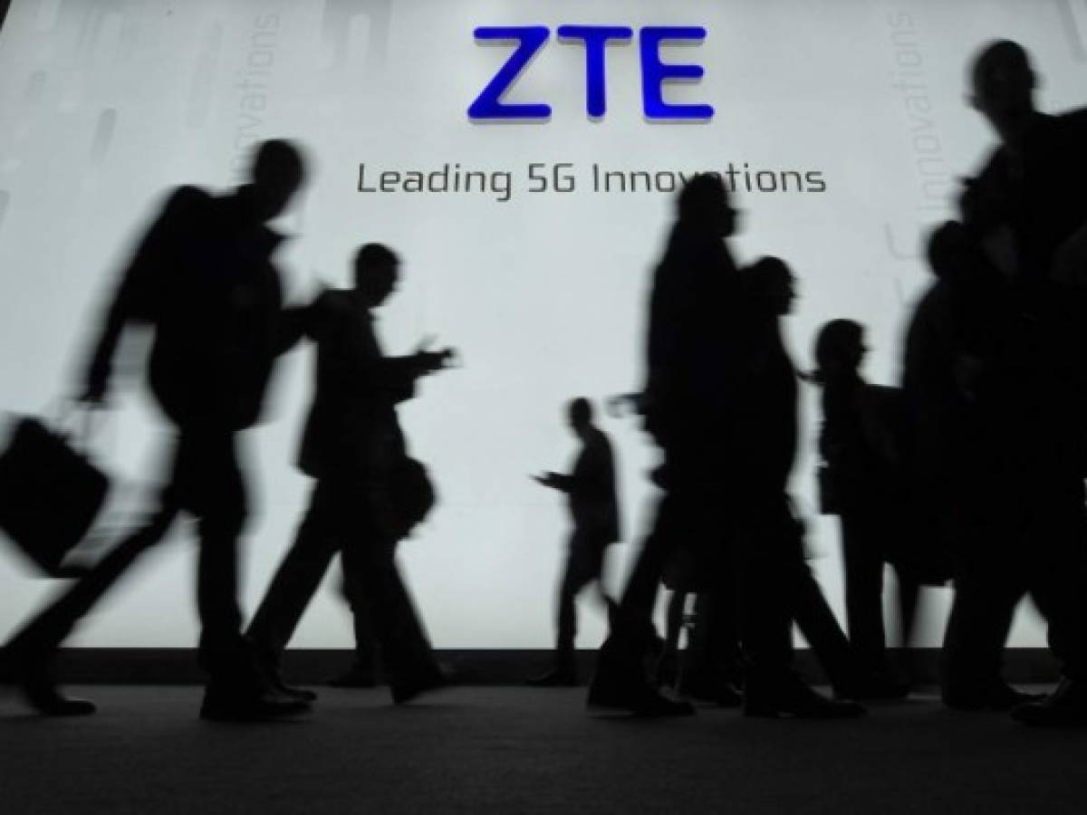 Bloqueo de EEUU unde a ZTE, uno de los mayores fabricantes de celulares del mundo