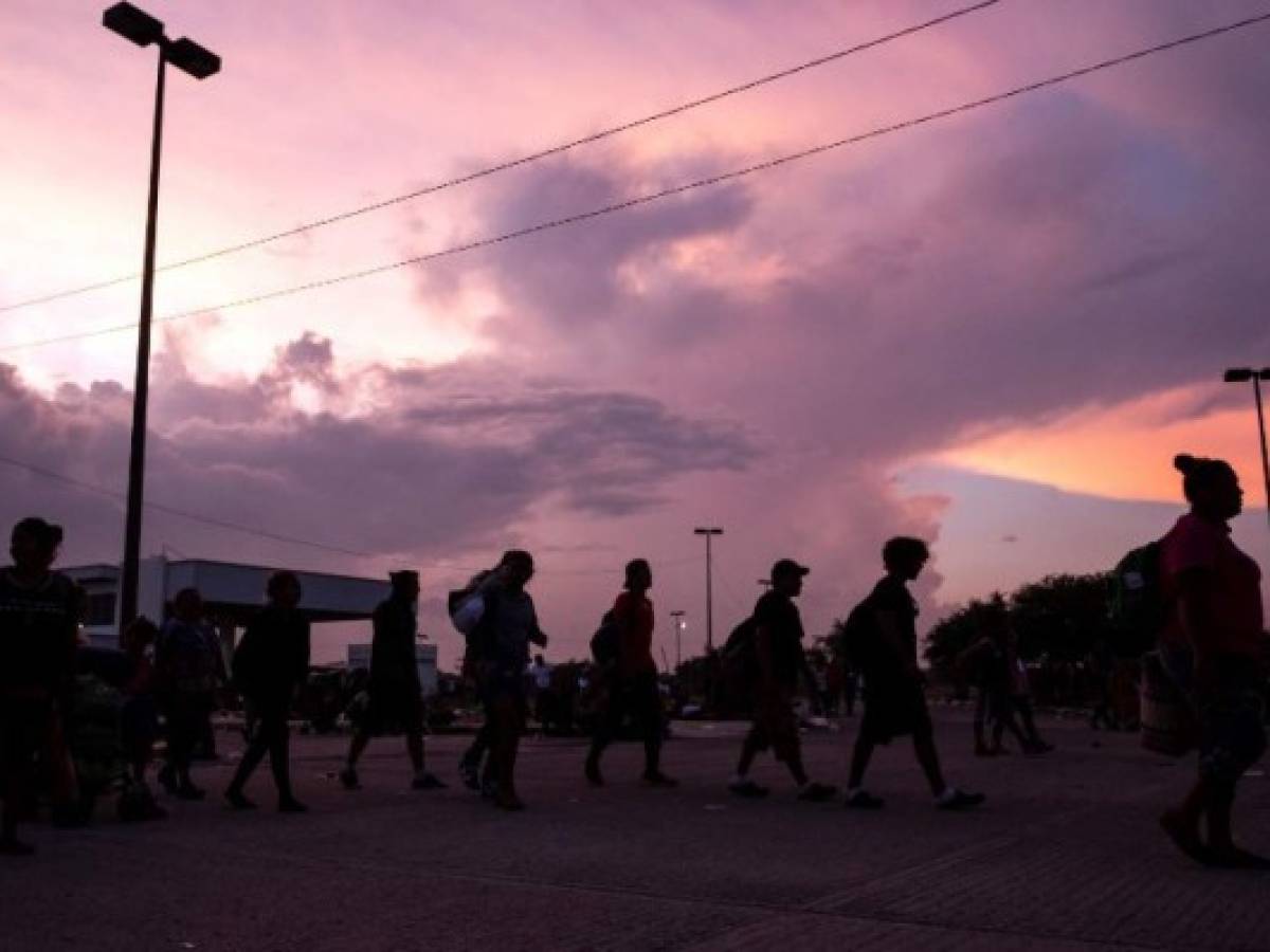 Crisis migratoria: Caravana de 1.200 centroamericanos ingresa al sur de México