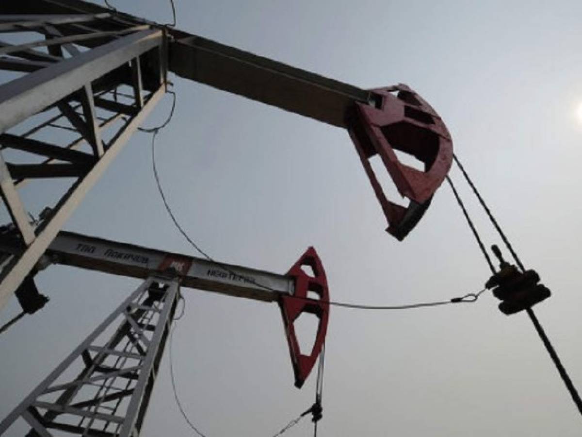 Rusia, Venezuela y Ecuador, frente común a caída del petróleo