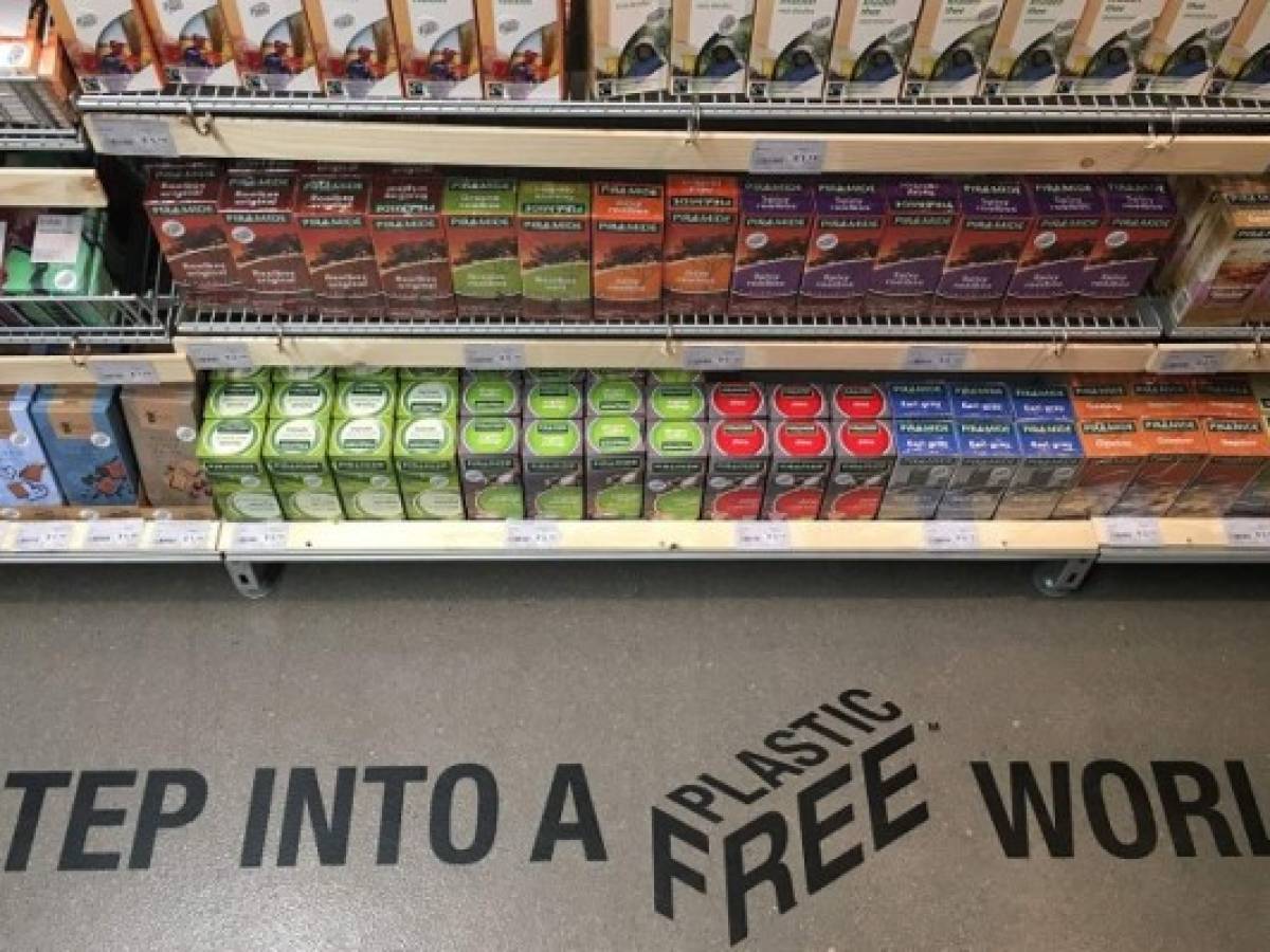 Ámsterdam abre el primer pasillo de supermercado sin plástico en el mundo