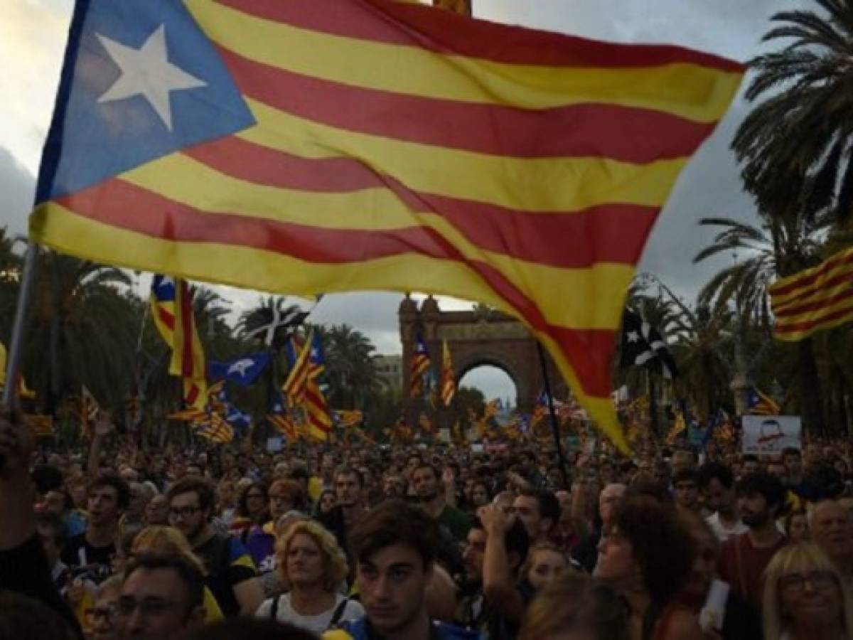 Tres lecciones que deja la crisis de Cataluña a Centroamérica