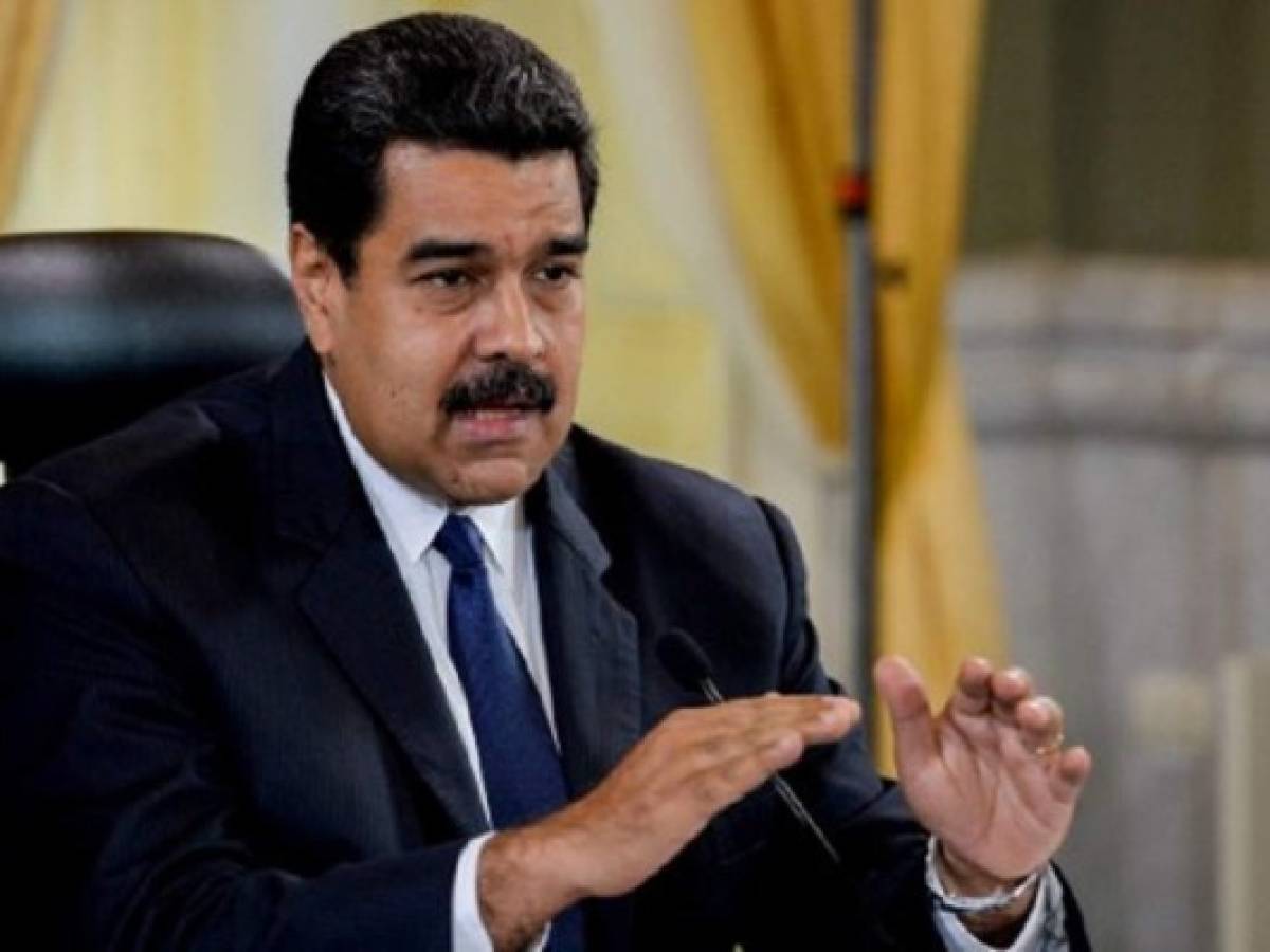 Opositores exigen reanudar juicio a Maduro ante 'fracaso' de diálogo