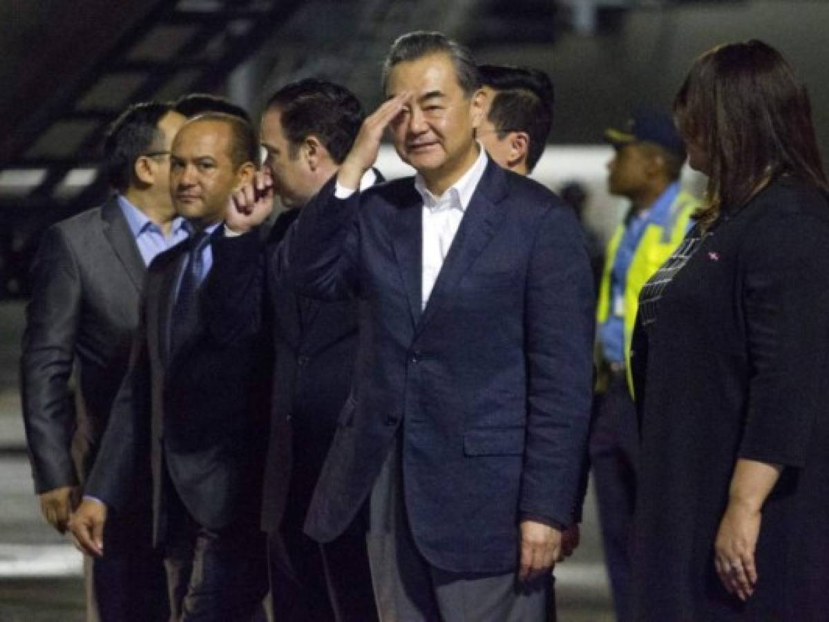 Canciller chino llega a República Dominicana para abrir embajada  