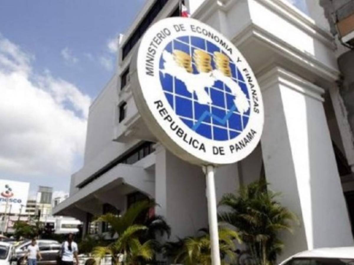 Panamá: déficit fiscal alcanzará 3,8%