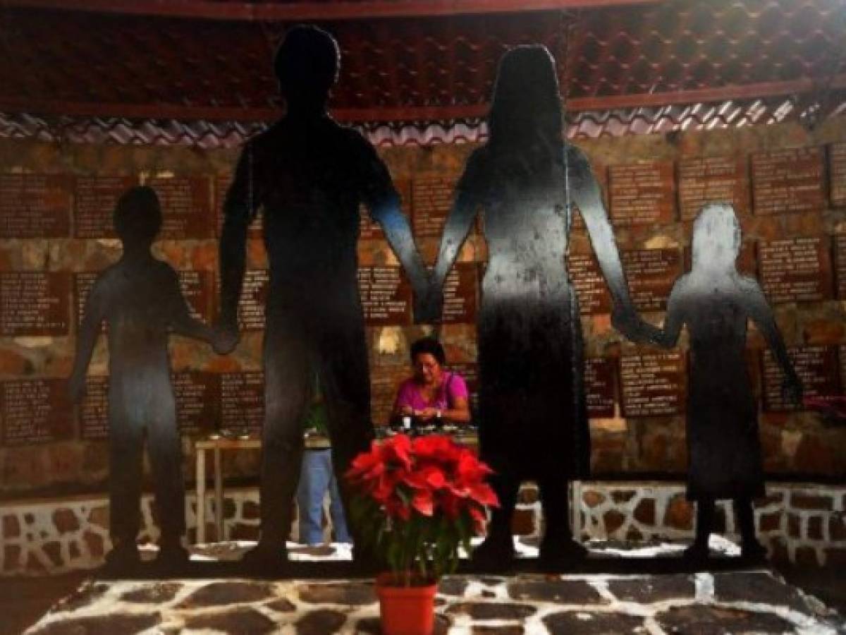 El Salvador: Se reinicia juicio contra militares por masacre de El Mozote