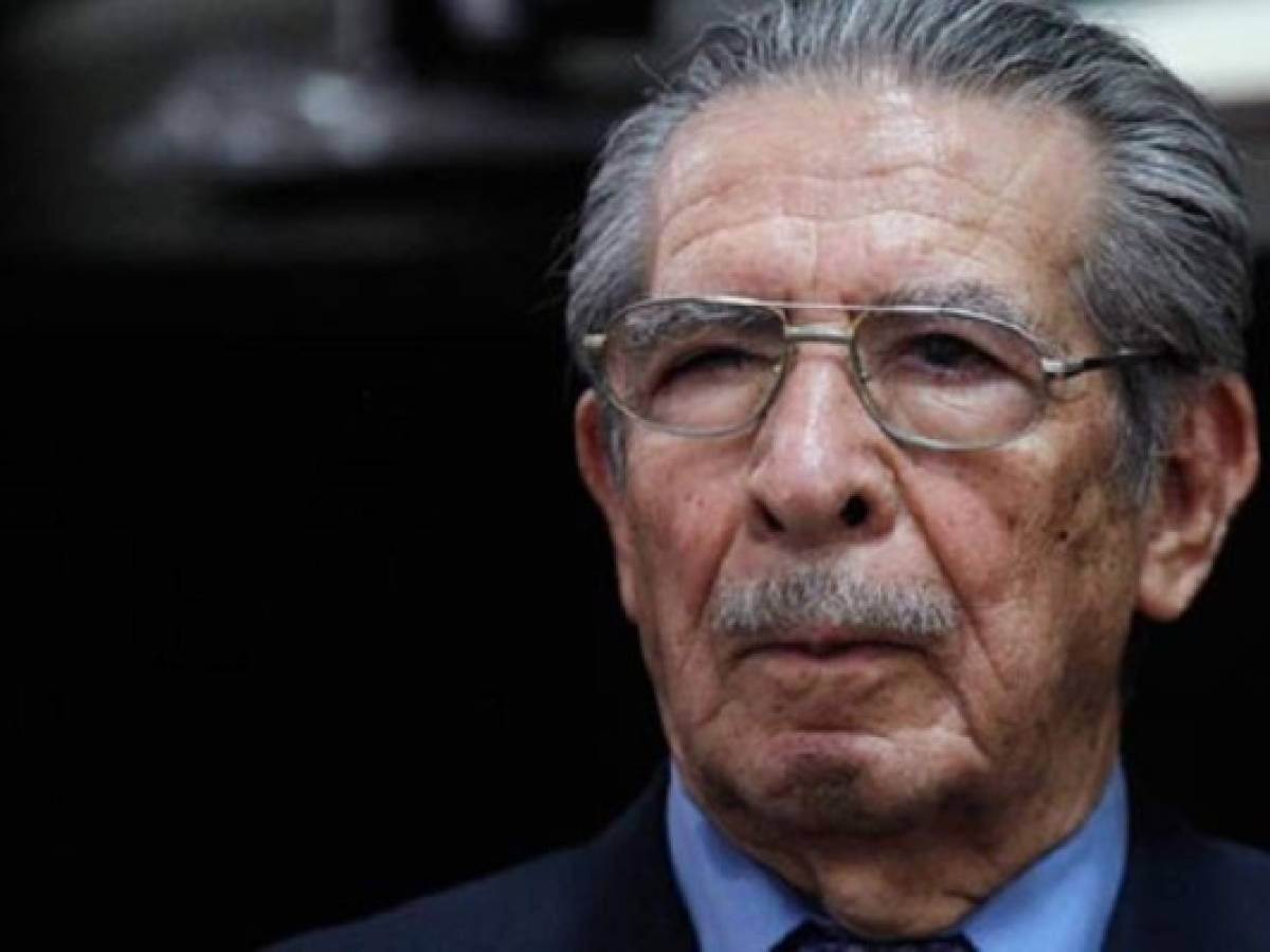 Ríos Montt tendrá juicio por genocidio a puertas cerradas