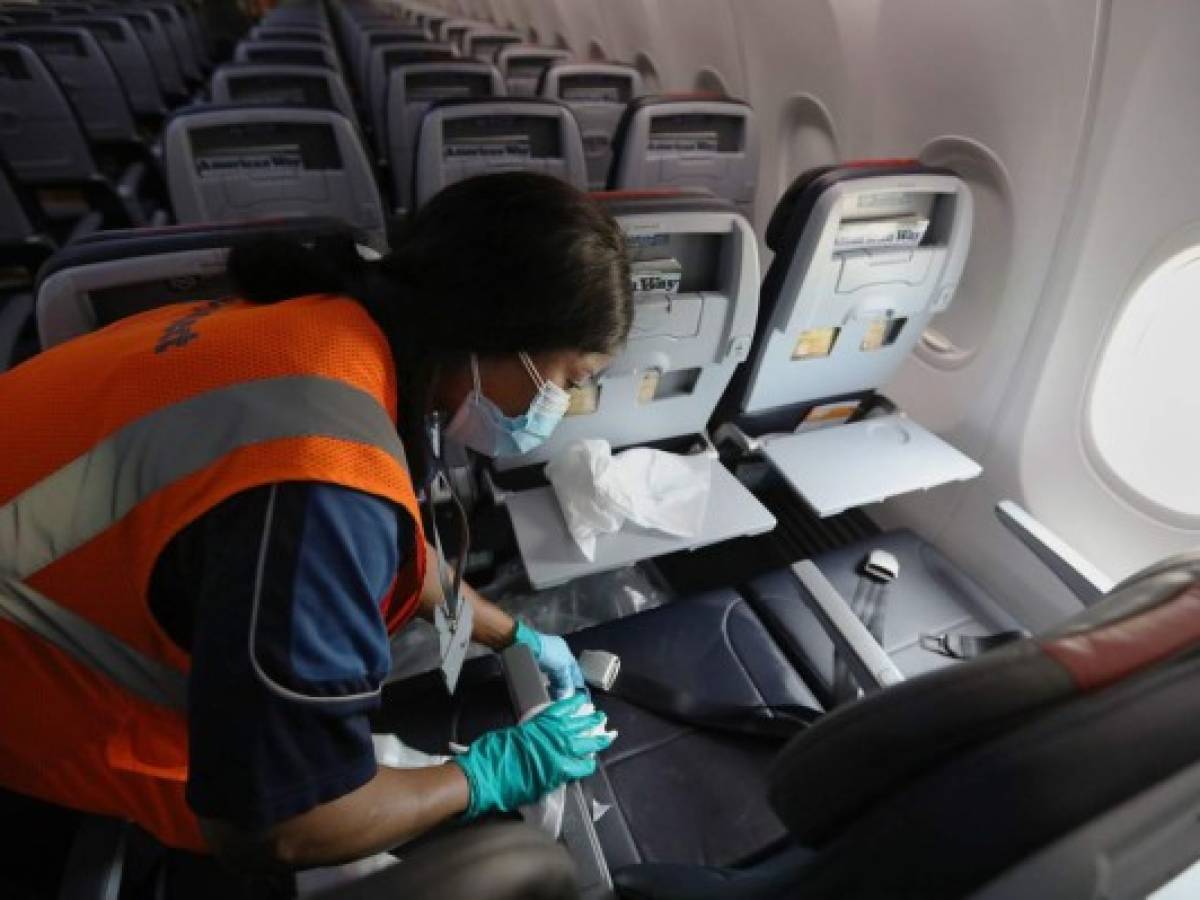 American Airlines advierte sobre 13.000 despidos en ausencia de ayuda oficial