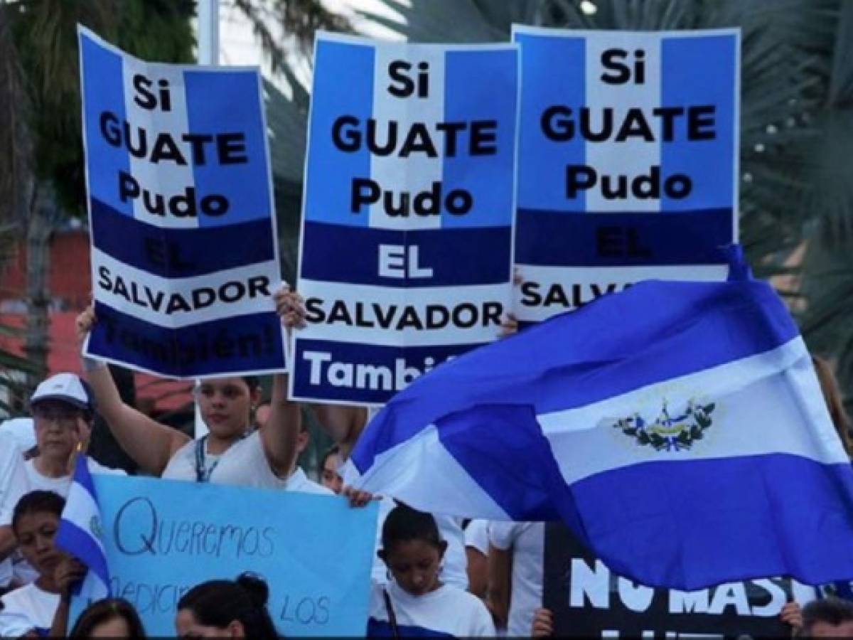El Salvador: dos grupos de indignados enfrentados por creación de CICIES