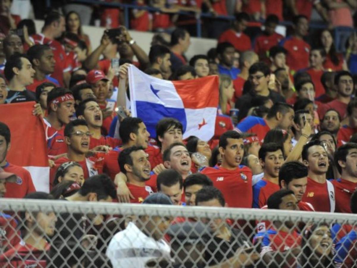 Panamá recortará jornada laboral por partido con Costa Rica