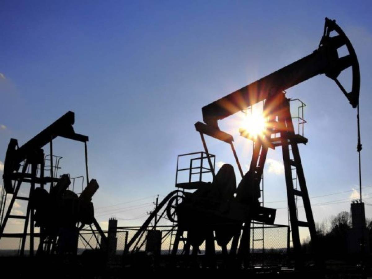 Recuperación del precio del petróleo parece 'inevitable', dice AIE