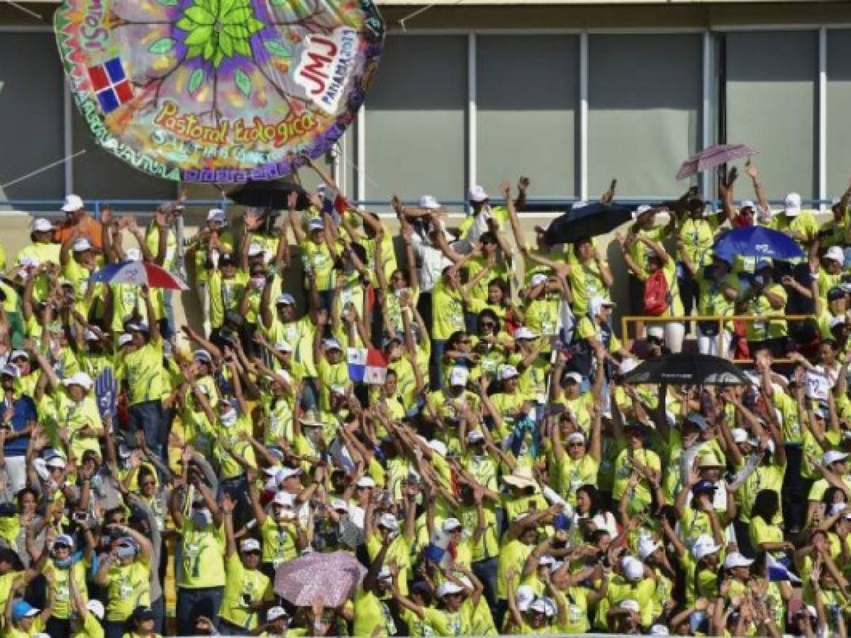 World Youth Day volunteers gather at the Rommel Fernandez Stadium for a meeting with Pope Francis, his last public event before leaving Panama City, on January 27, 2019. (Photo by Johan ORDONEZ / AFP) World Youth Day volunteers gather at the Rommel Fernandez Stadium for a meeting with Pope Francis, his last public event before leaving Panama City, on January 27, 2019. (Photo by Johan ORDONEZ / AFP)