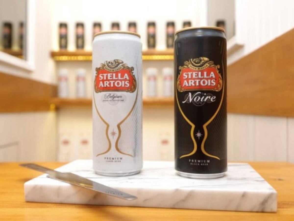 Stella Artois presenta 'Petit' en el bar más estrecho del mundo