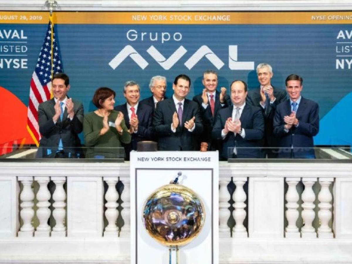 Colombiano Grupo Aval tocó campana de apertura de mercado en bolsa de valores de Nueva York