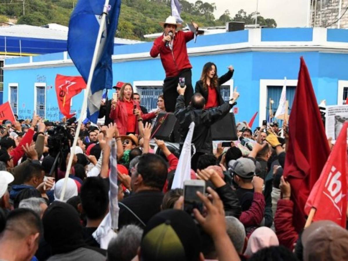 Honduras: Oposición anuncia protestas contra posesión de Hernández