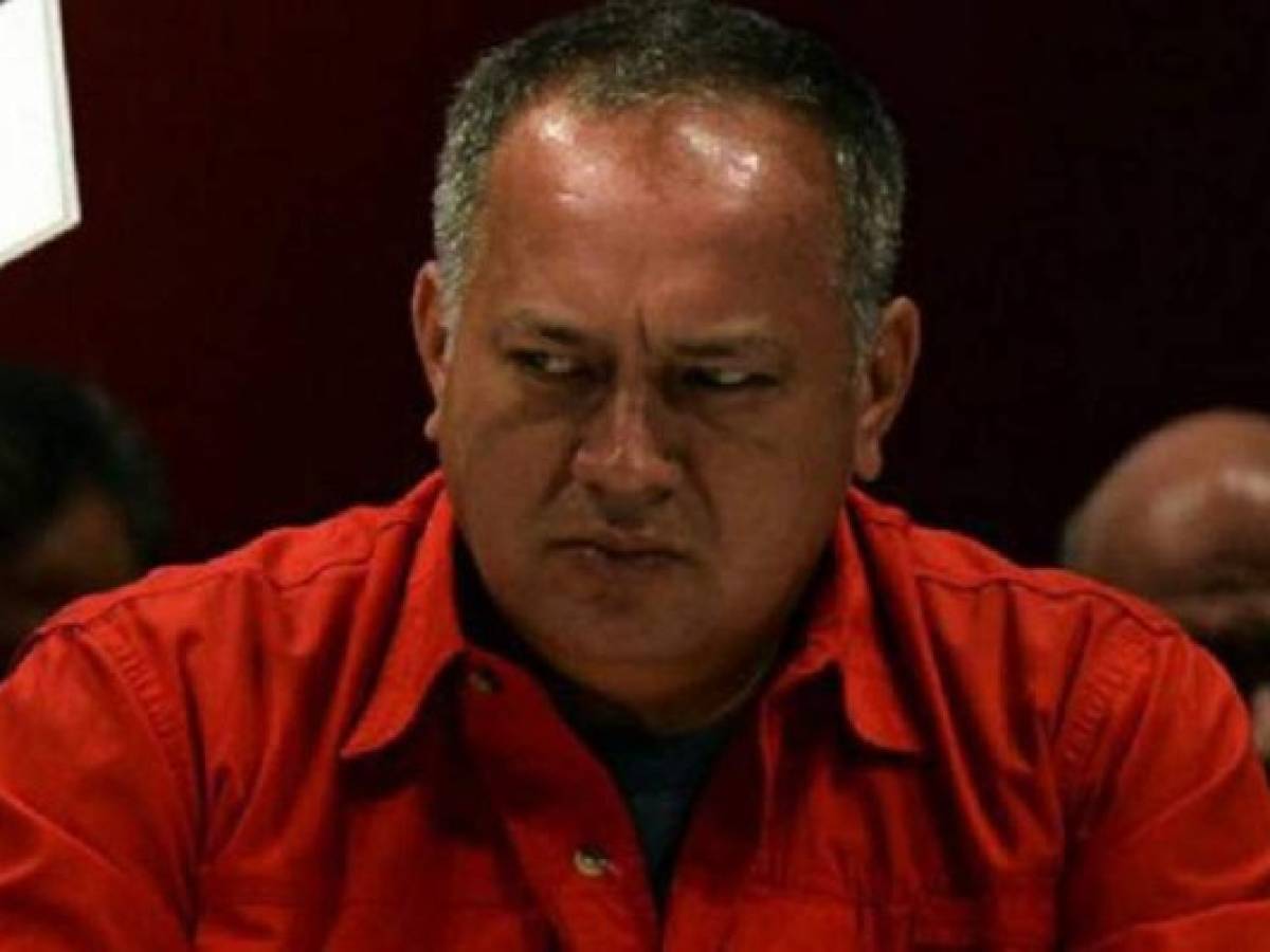 El número dos de Venezuela, Diosdado Cabello, ha sido acusado por EE.UU. de ser el líder del cartel narco de Los Soles. El número dos de Venezuela, Diosdado Cabello, ha sido acusado por EE.UU. de ser el líder del cartel narco de Los Soles.