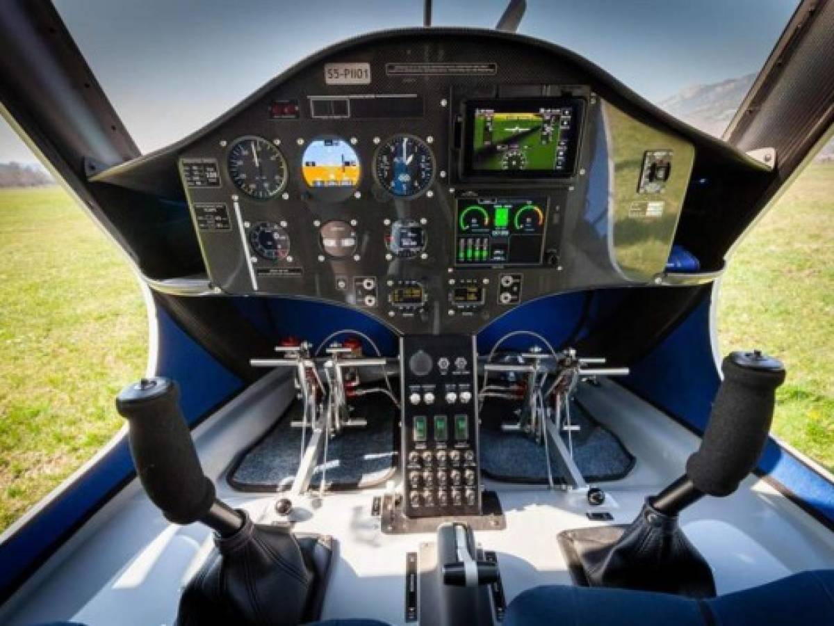 Primer avión eléctrico certificado abre puerta a vuelos ecológicos