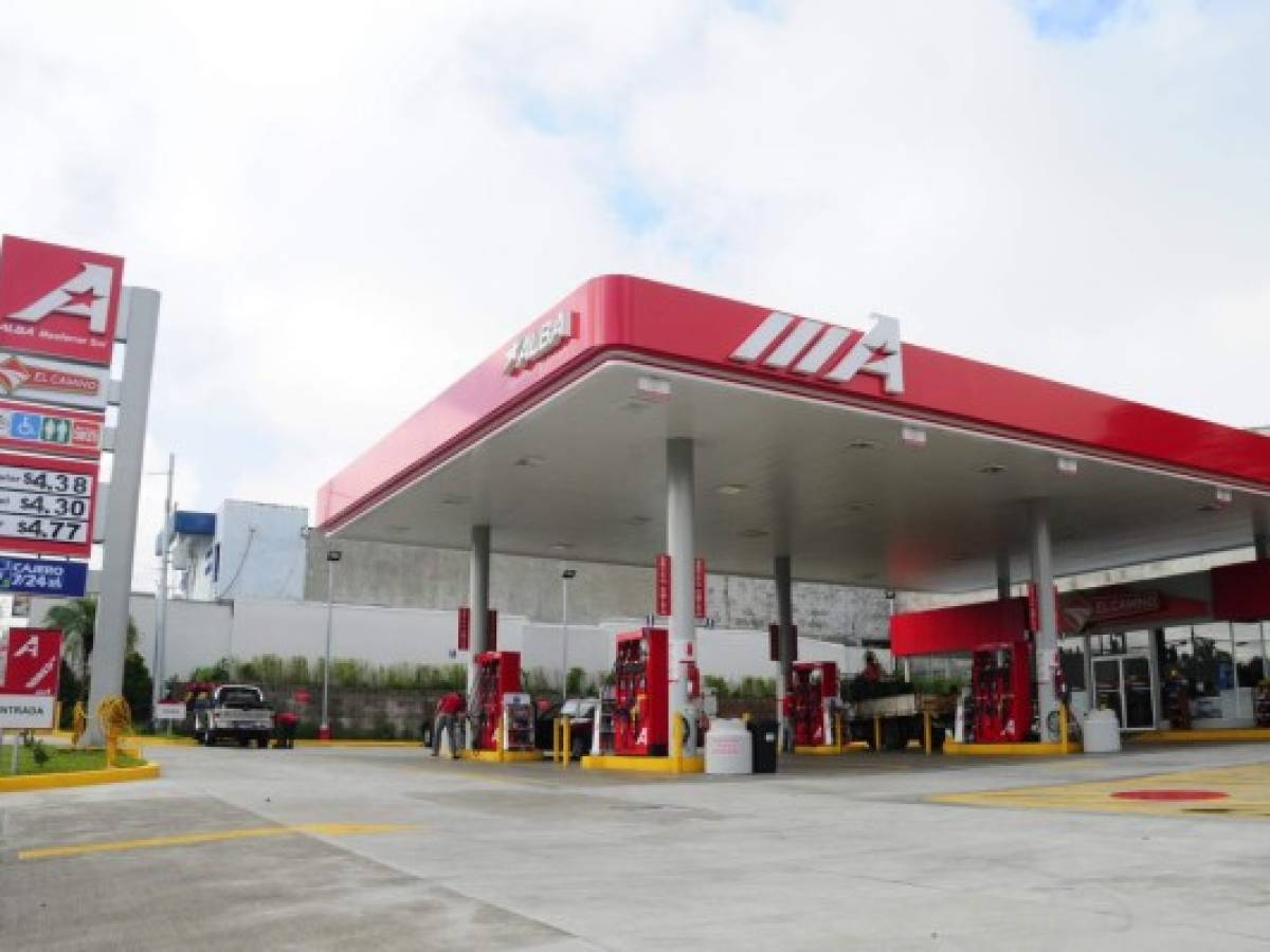 El Salvador: Banca cierra todas las cuentas Alba Petróleos