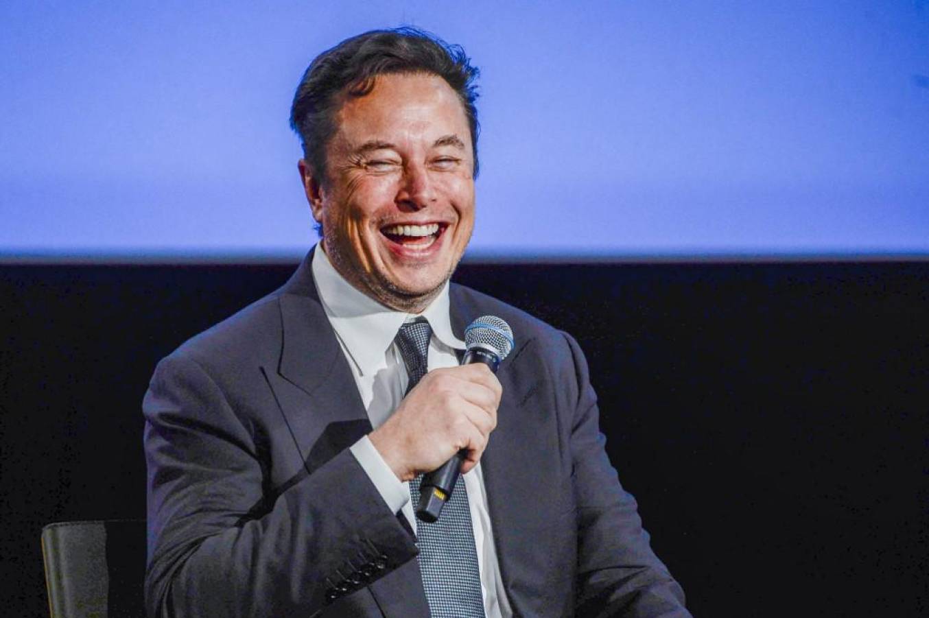Elon Musk dice trabajar en una Inteligencia Artificial que ‘busque la verdad’