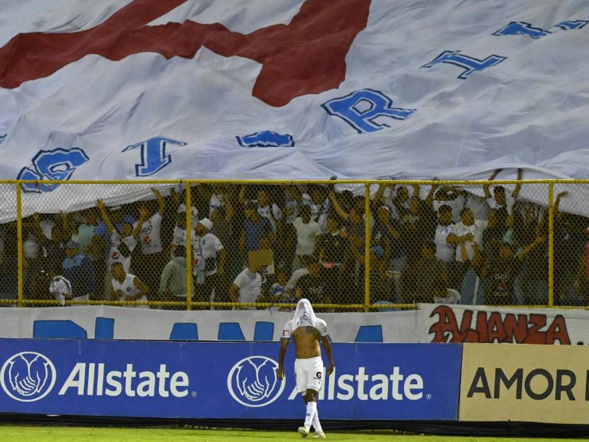 Club Alianza es sancionado por estampida mortal en El Salvador